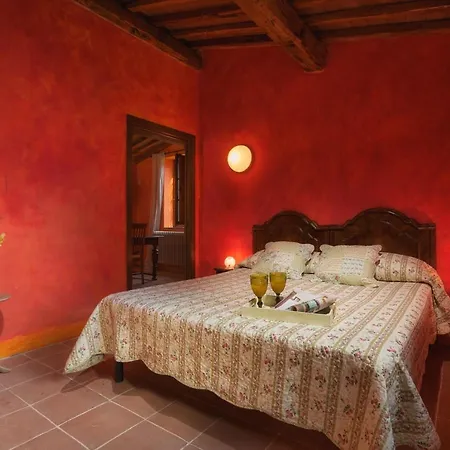 Podere Santa Croce 10, Emma