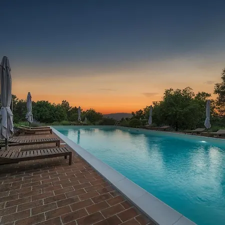 Podere Santa Croce 10, Emma Villa Radicondoli