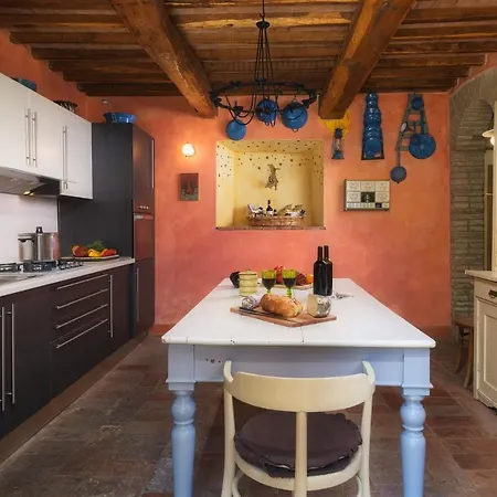 Podere Santa Croce 10, Emma Villa Radicondoli